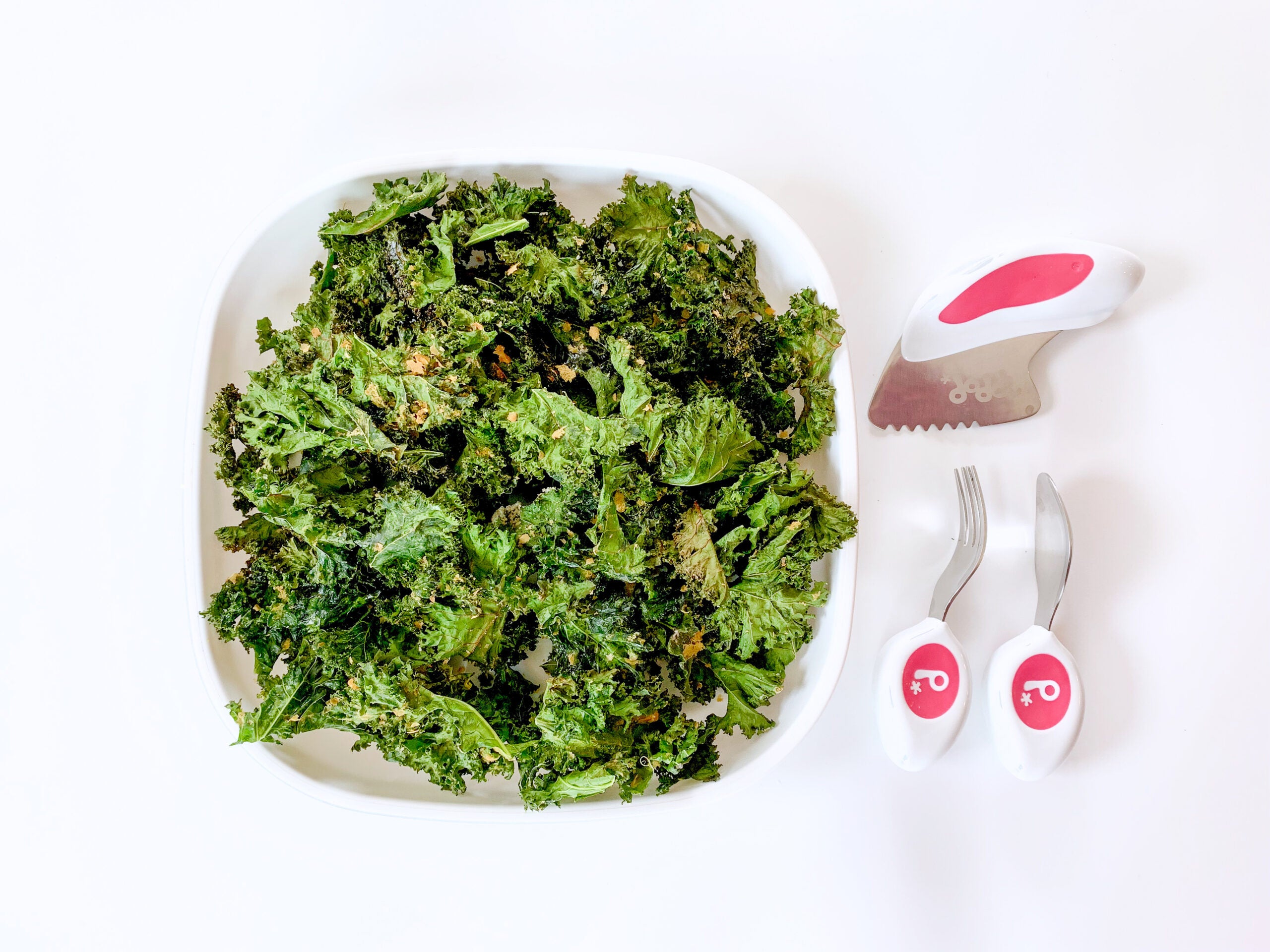 Cheesy' Kale Crisps