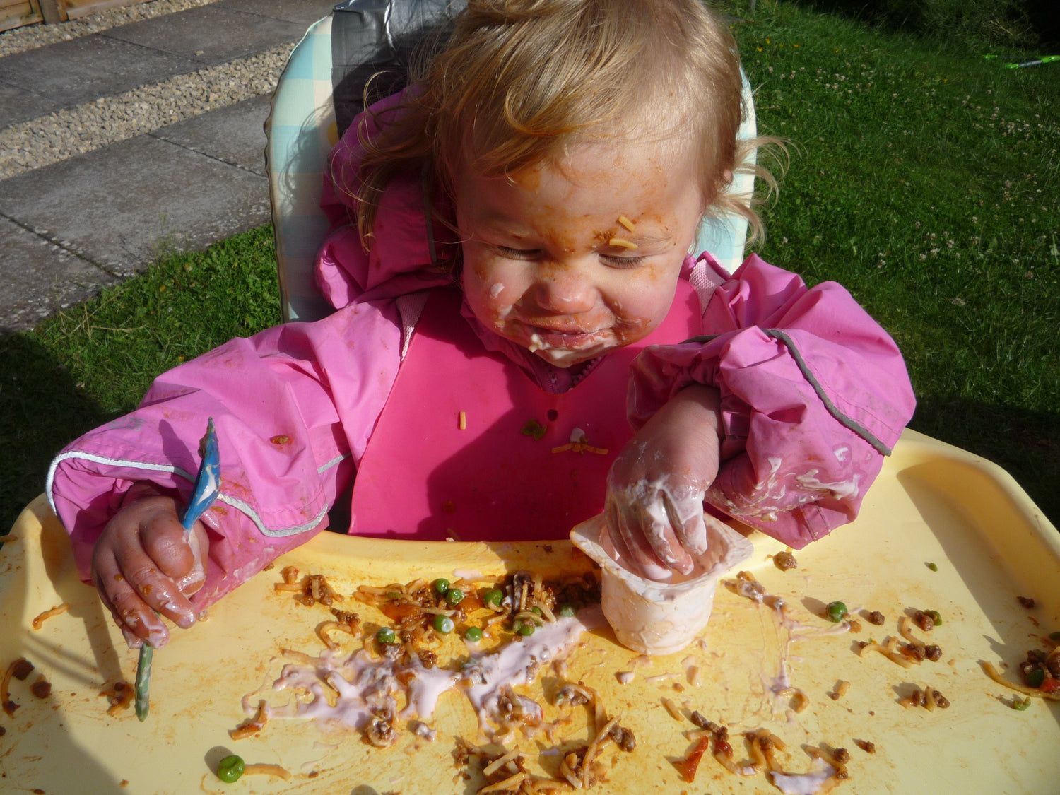 Top 5 tips to stop your toddler throwing food|Top 5 tips to stop your toddler throwing food
