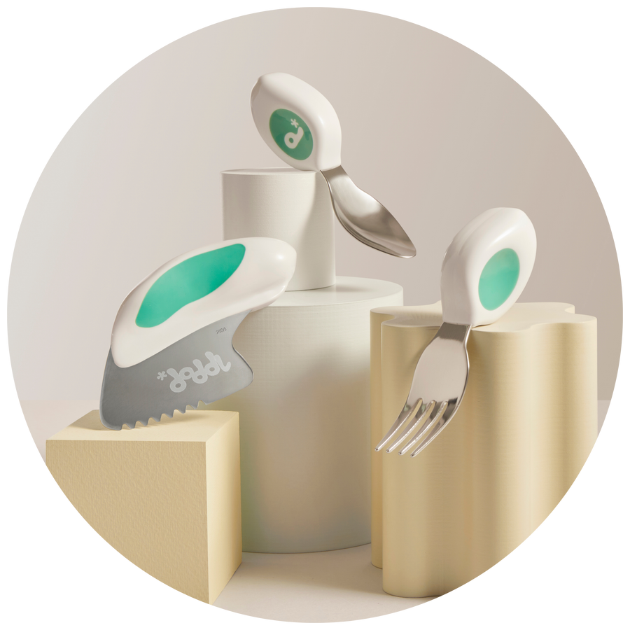 doddl cutlery sets displayed on stands