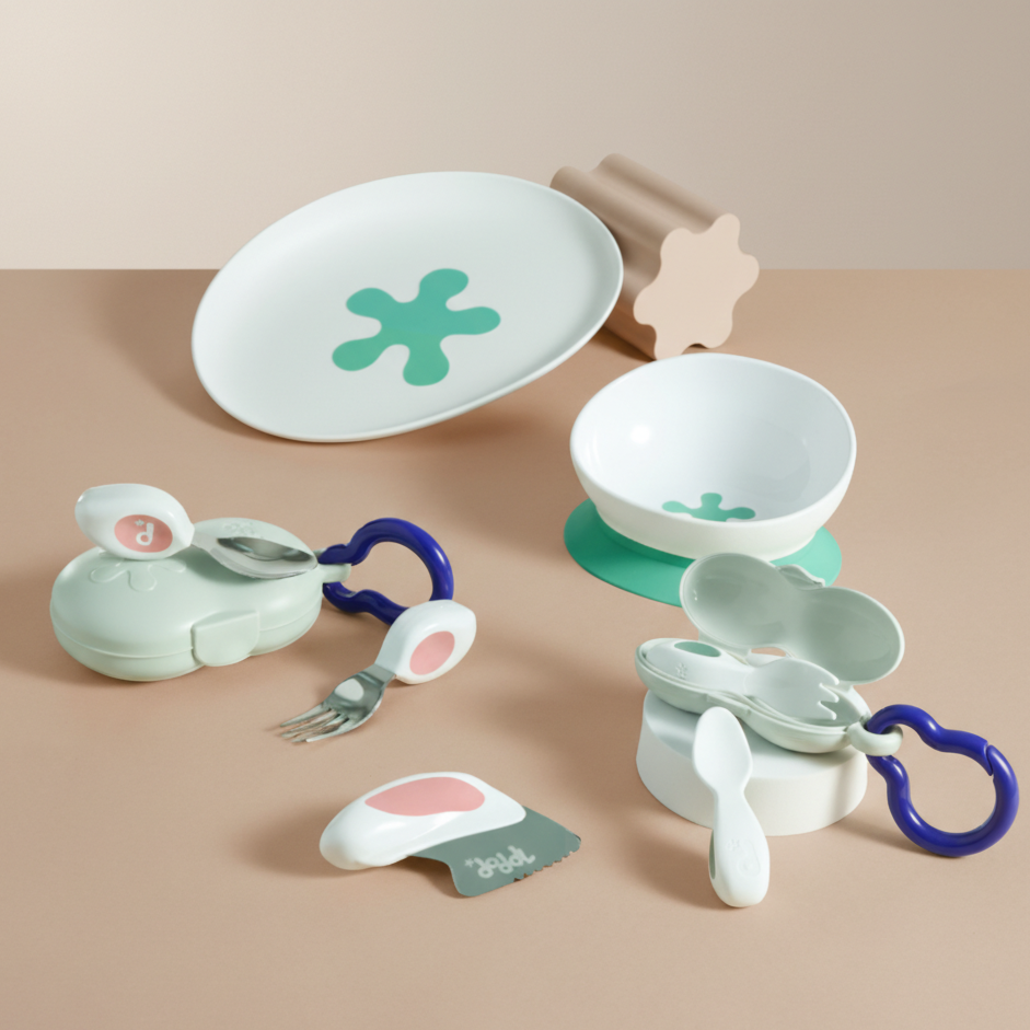 doddl baby to toddler feeding set in White and Dusky Rose