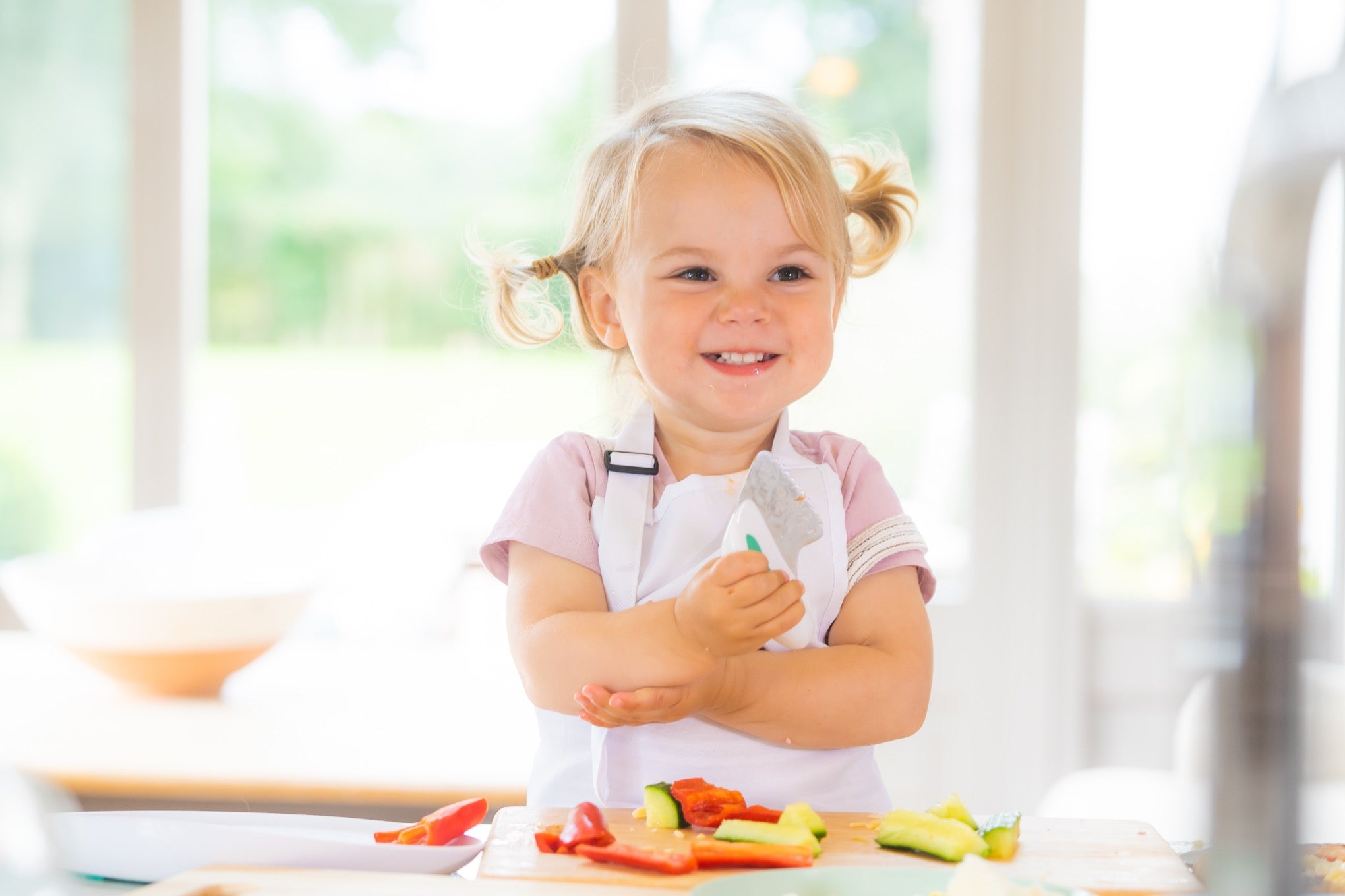 Toddler with doddl toddler spoon, fork & knife cutlery set